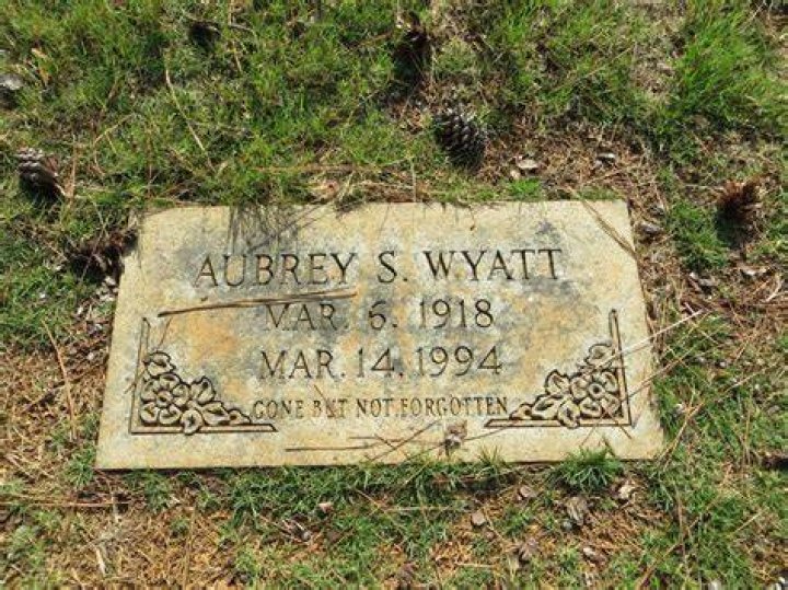 A Journey To Remember: Aubrey Wyatt's Grave