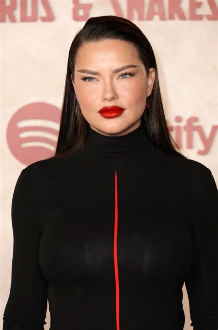 Adriana Lima addresses &lsquo;unrecognisable&rsquo; comments after red carpet