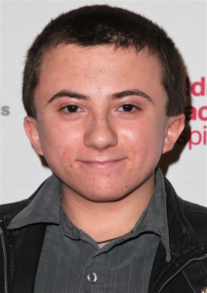 Atticus Shaffer Biography, Height & Life Story Super Stars Bio