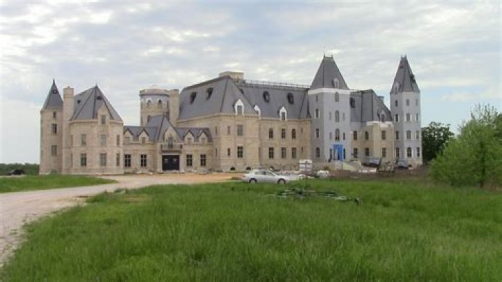 Ch&acirc;teau Pensmore in Highlandville, MO Pensmore Mansion Update May
