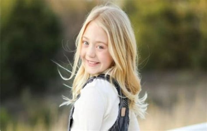 Everleigh Rose Smith Soutas Biography Age, Dad, TikTok, Net Worth, Mom