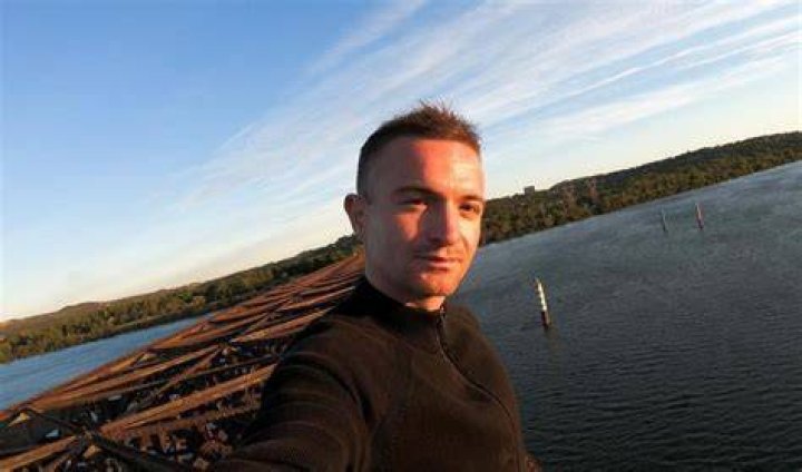 French daredevil stuntman Remi Lucidi dies after falling from a