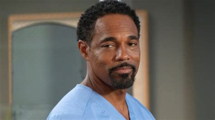 Is Ben Warren Heading Back To Grey Sloan Memorial?