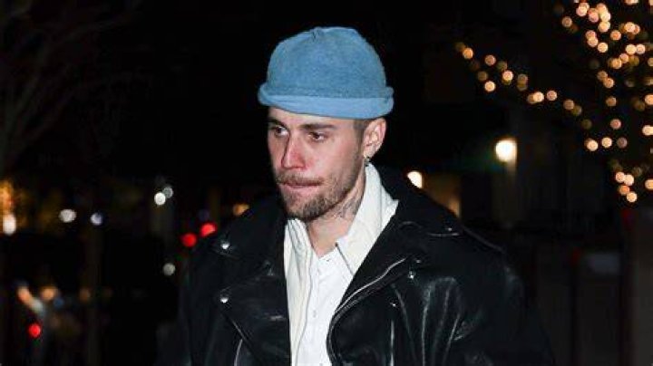 Justin Bieber posts heartfelt tribute to team member who died in Paris