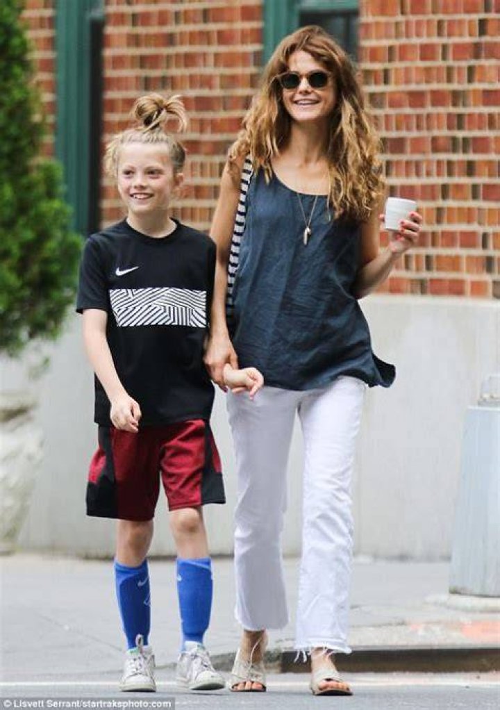 Keri Russell Son River Deary Photo 446051 Pictures Just Jared