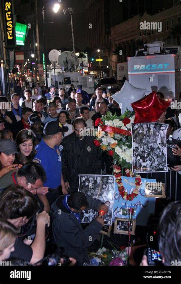 King Von’s Fans In Mourning After Rapper Dies From Gun Fight Injuries