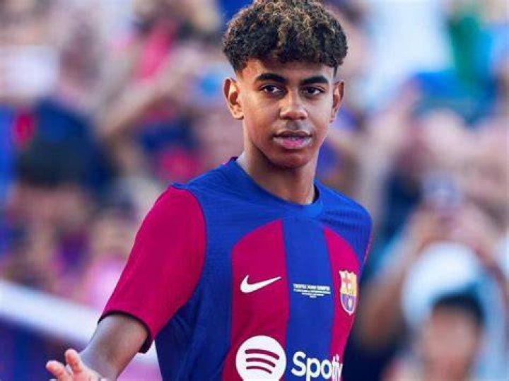 Lamine Yamal Bio Family, Age, Career, Net Worth in 2024