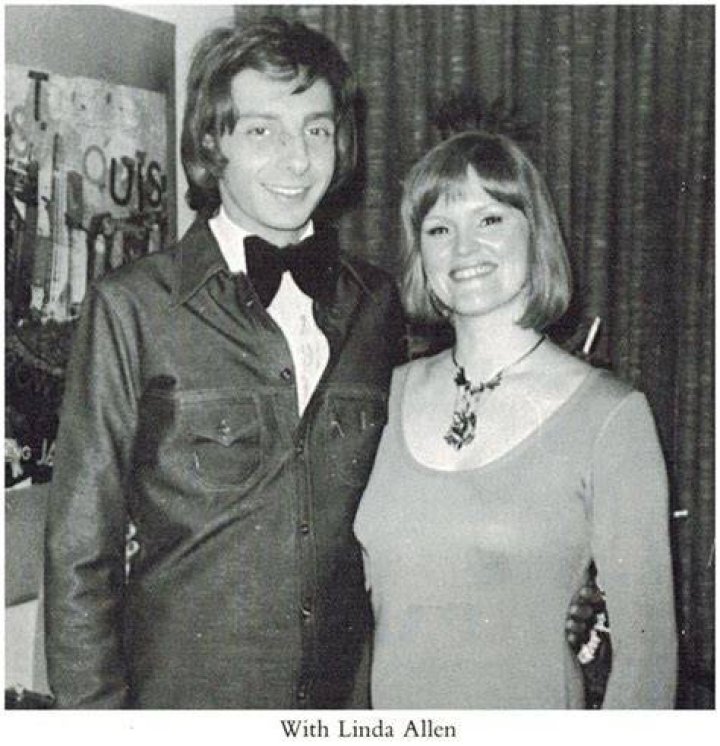Linda Allen and Barry Manilow during The 21st Annual GRAMMY Awards