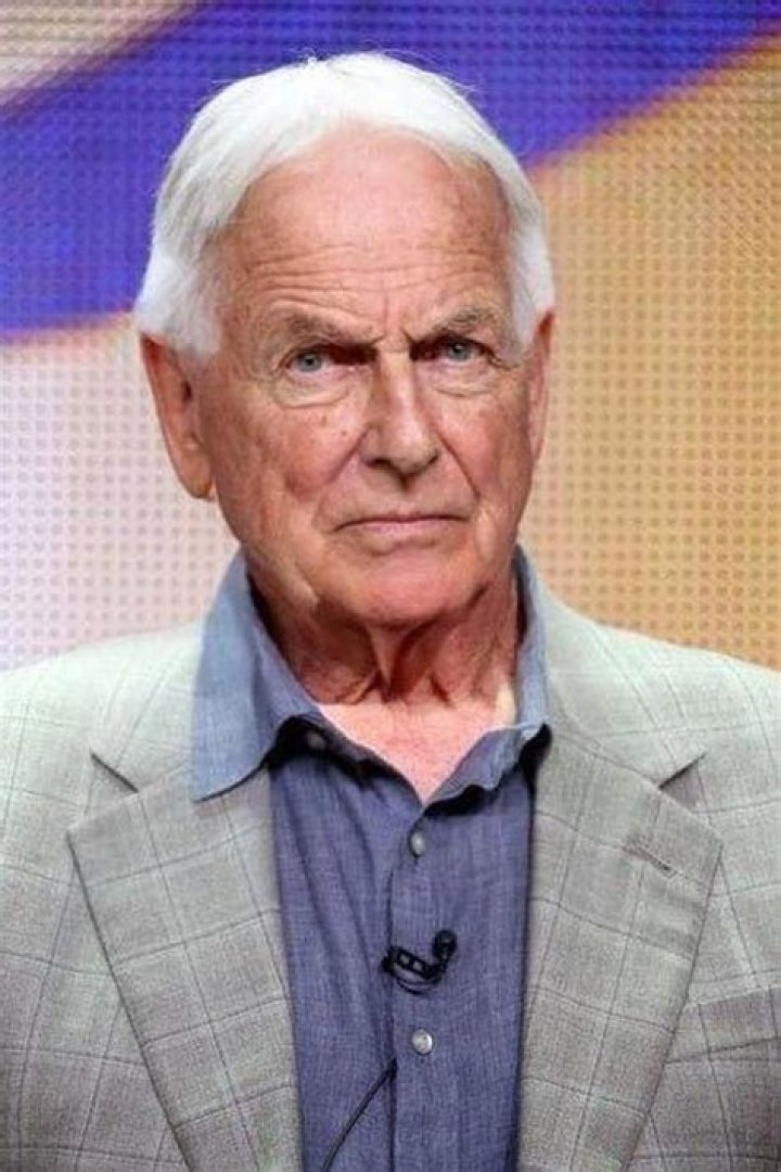 Mark Harmon Health Update &mdash; Stroke, Cancer, Heart Attack