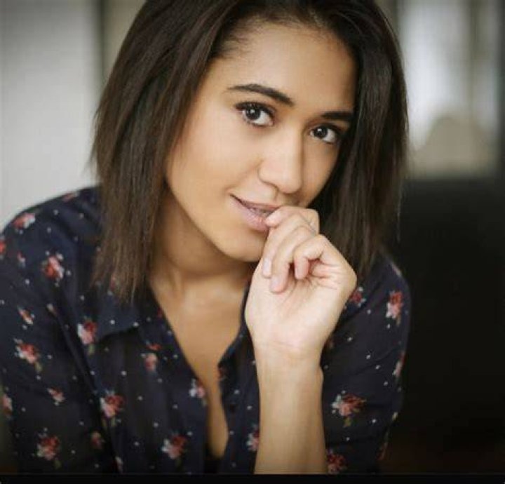 Pin su JOSéPHINE JOBERT 10
