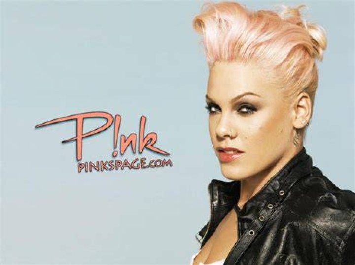 Pink The Singer Wallpapers Wallpaper Cave