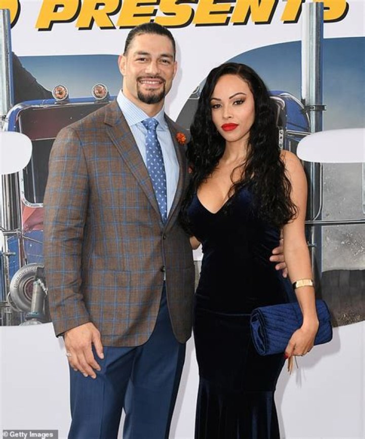 Roman Reigns’ wife expecting twins... for the second time! Cageside Seats