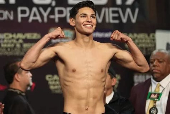 Ryan Garcia Bio, Age, Height, Weight, Career, Wife, Family, Net Worth