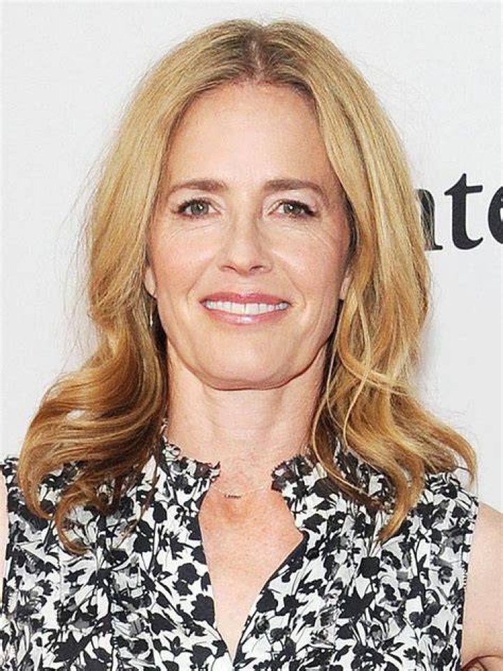 The Enduring Talent Of Elizabeth Shue: A Hollywood Legacy