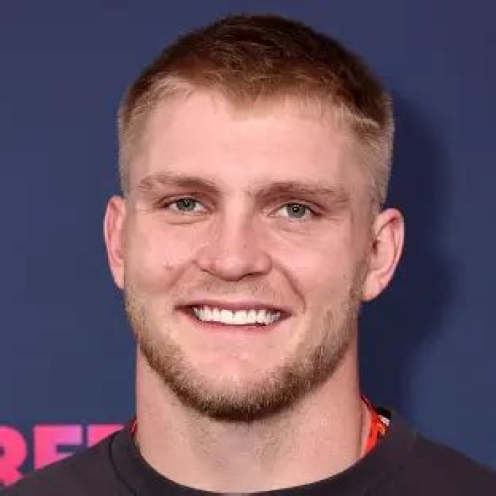 Trey Lewis Net Worth, Age, Bio, Family, Birthday, Wiki Zombatc